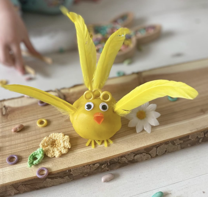 sensomotorisch speelgoed, klei, kleien met kinderen, speelklei