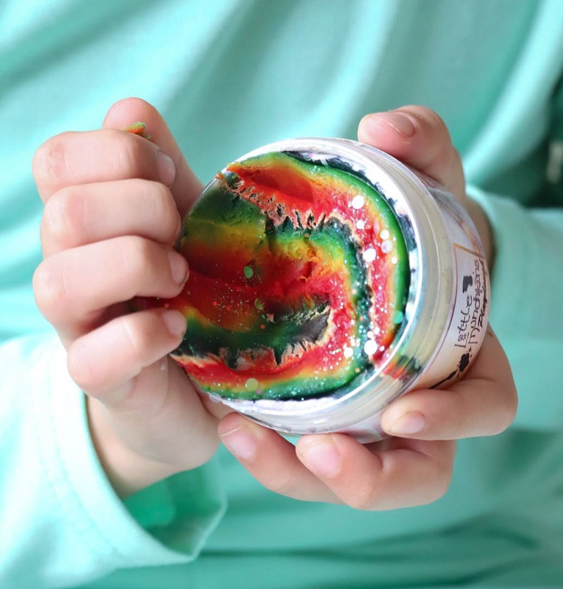 klei voor kinderen, veilige klei voor kinderen, natuurlijke klei, little munchkins klei