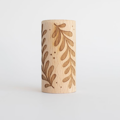 Houten roller - sierlijk blad